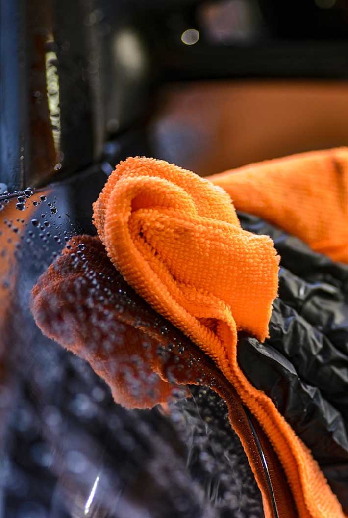 Heavy Goods Vehicle Cleaning Service