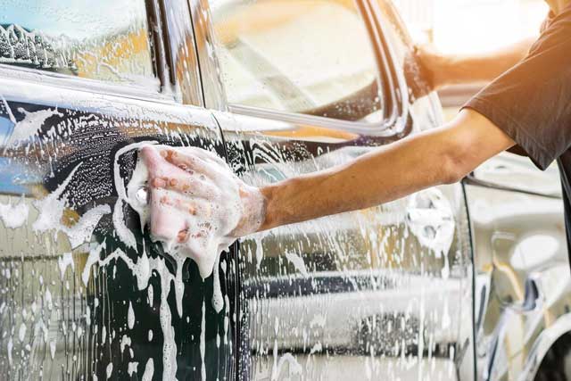 Commercial Vehicle Cleaning